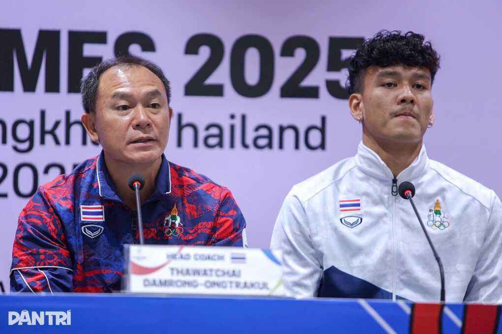 HLV U22 Thái Lan: ~Tấm HCV SEA Games là nhiệm vụ bắt buộc~