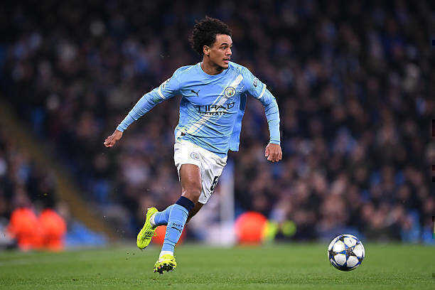 Oscar Bobb cần nắm bắt cơ hội nếu được trọng dụng ở trận đấu với Brentford.