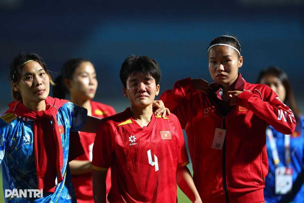 Báo Indonesia, Thái Lan bình luận khi tuyển nữ Việt Nam bị “cướp bàn thắng” - 2