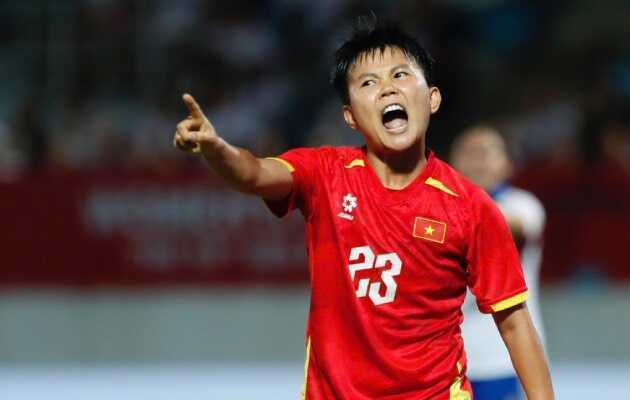 Bích Thùy mất ngủ hậu chung kết SEA Games: ~Trọng tài đánh cắp bàn thắng đẹp nhất sự nghiệp~