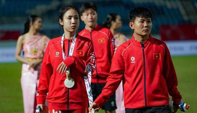 Điểm tin bóng đá Việt Nam 18/12: SEA Games 33: Tuyển nữ Việt Nam mất HCV vì trọng tài; Malaysia nhận án phạt lịch sử từ FIFA