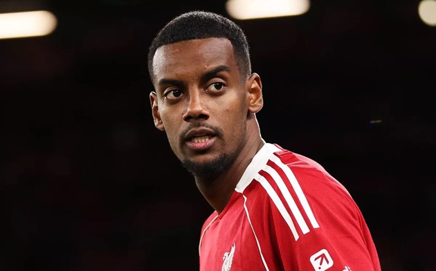 Liverpool: Isak phải chờ đến mùa sau mới có thể tỏa sáng