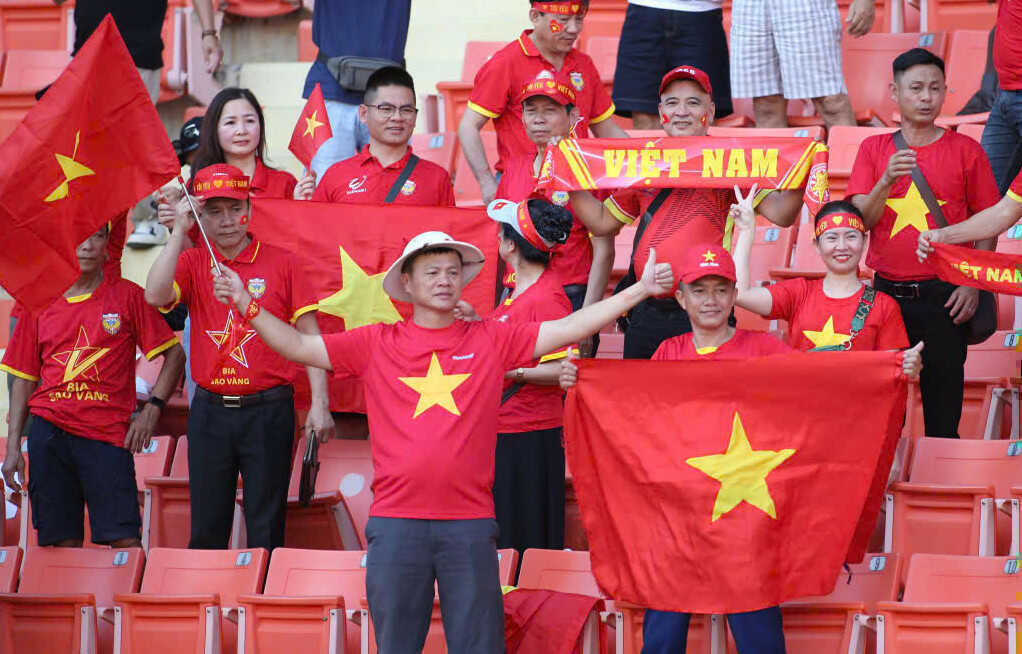 Sốt vé chợ đen trận chung kết U22 Việt Nam vs U22 Thái Lan