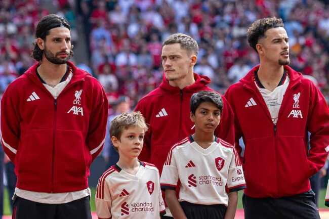 Tuyến giữa Liverpool nắm vai tr&ograve; quan trọng.