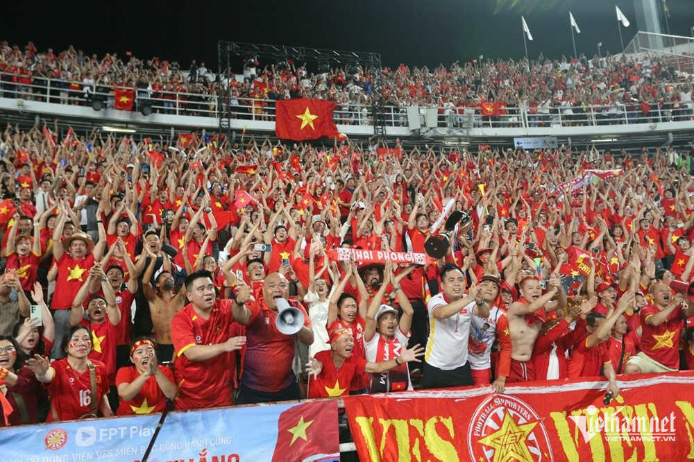 W-u22 viet nam cdv.jpg