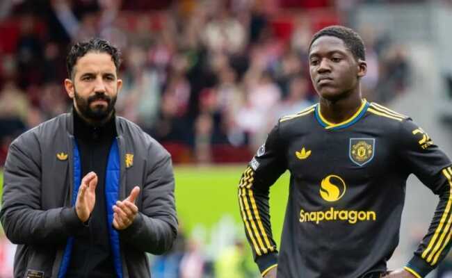 MU trước ngã rẽ chiến thuật: Amorim buộc phải phá bỏ 3-4-2-1 quen thuộc