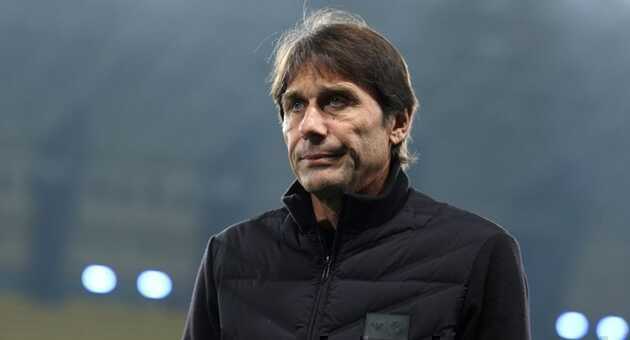 Napoli vào chung kết Siêu Cúp Ý, Conte lo bão chấn thương