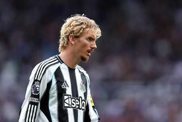 Newcastle United: PIF bác tin bán CLB tại Ngoại hạng Anh để mua Barca