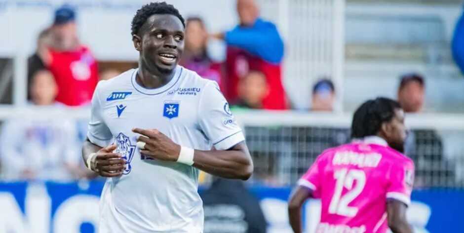 Auxerre bị đ&aacute;nh gi&aacute; thấp hơn Monaco.