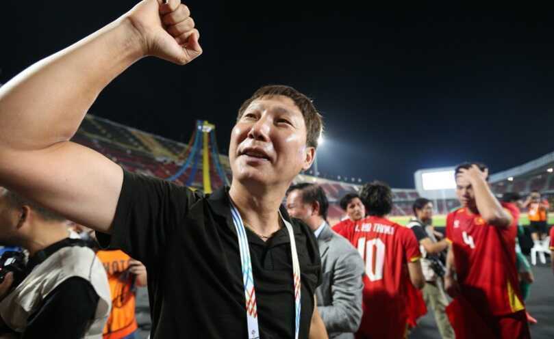 Những sự điều chỉnh từ HLV Kim đ&atilde; gi&uacute;p U22 Việt Nam ''lột x&aacute;c