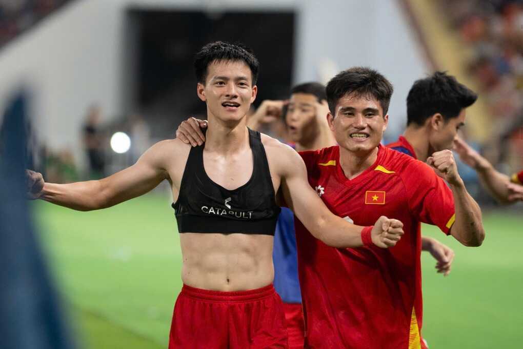 Báo Indonesia thừa nhận sự thống trị của bóng đá Việt Nam - 2