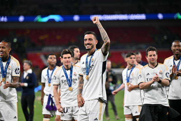 Joselu nêu bật vấn đề ở Real Madrid, nhắc về Ancelotti