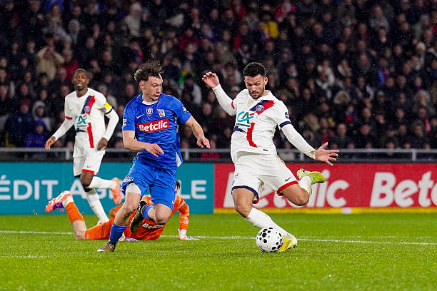 Goncalo Ramos lập c&uacute; đ&uacute;p cho Paris Saint-Germain.