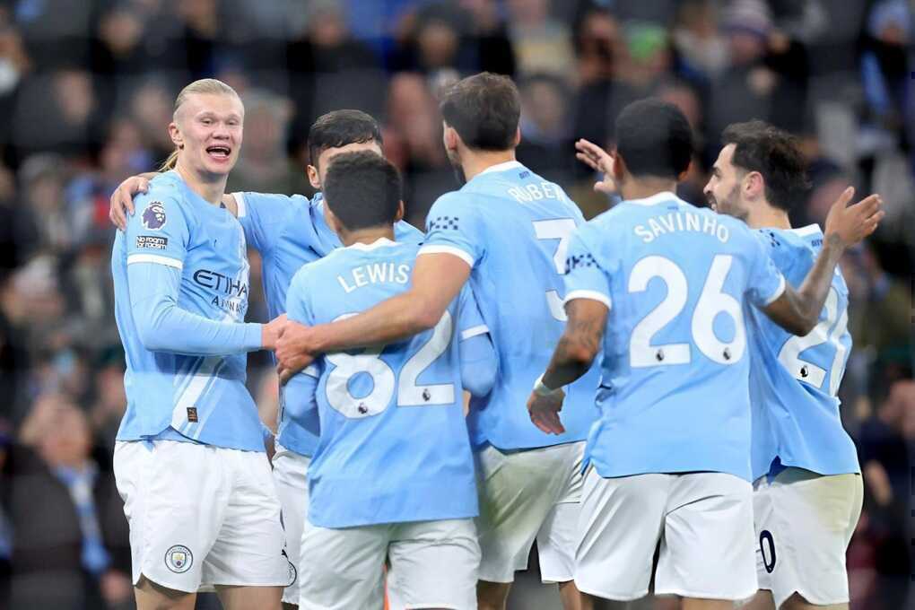 Haaland tỏa sáng, Man City tạm chiếm ngôi đầu Ngoại hạng Anh