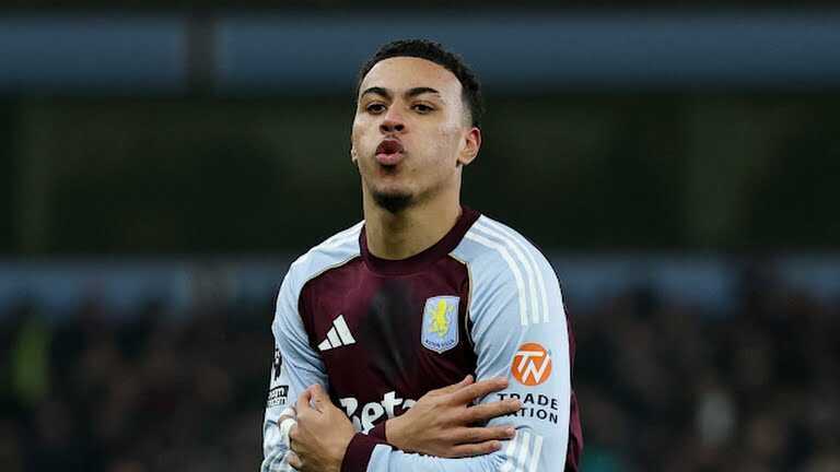 Aston Villa từ kẻ ngáng đường thành ứng viên vô địch Ngoại hạng Anh 2025/26