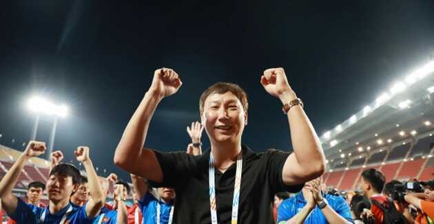 HLV Kim Sang-sik và tầm nhìn dài hạn cho bóng đá Việt Nam