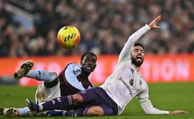 Báo Anh: `Amorim đối mặt ác mộng vì Fernandes chấn thương`