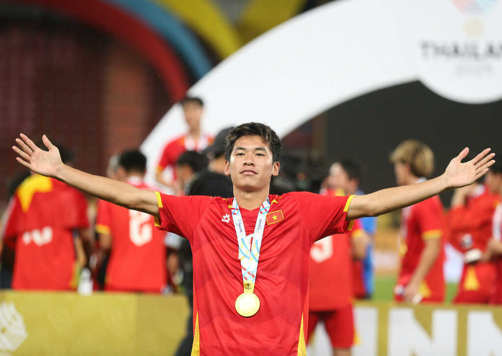 Cầu thủ U23 Việt Nam mang nem chua, mong gặp Ronaldo ở giải châu Á