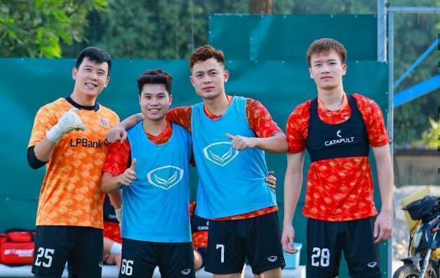 Tin bóng đá - Đức Chiến và bài học ứng xử khi rời Thể Công Viettel