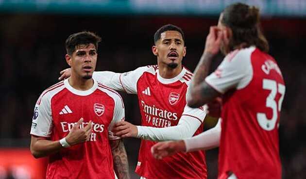 Hàng thủ mong manh của Arsenal đối diện nỗi ám ảnh Brighton