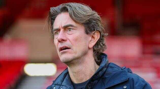 Thomas Frank đối mặt canh bạc lớn trước Crystal Palace