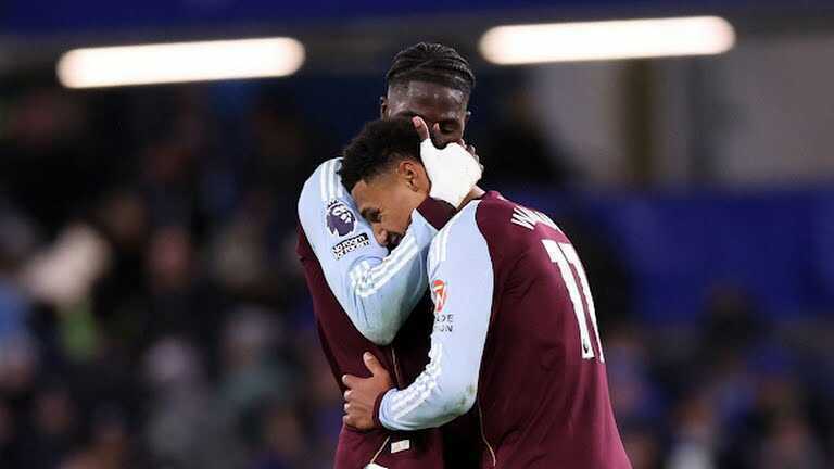 Đội hình tiêu biểu Ngoại hạng Anh: Gravenberch, Rice, Watkins tỏa sáng