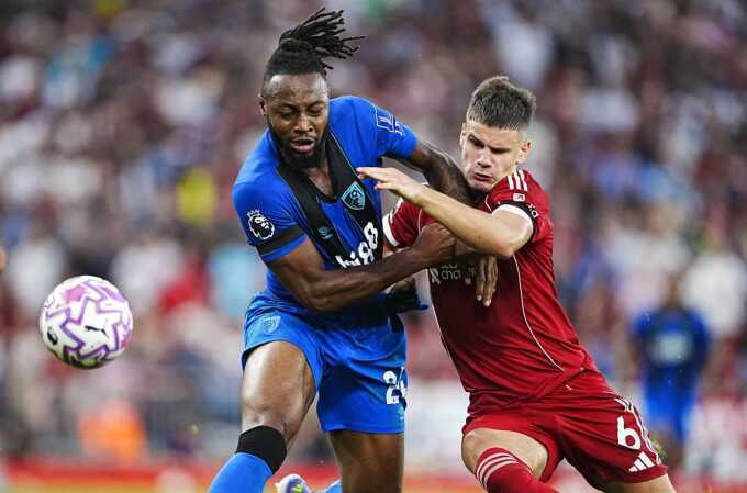 Man City, Liverpool tranh tiền đạo 87 triệu USD