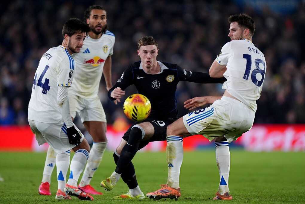 Chelsea gục ngã trước Leeds, tham vọng vô địch lung lay - 2