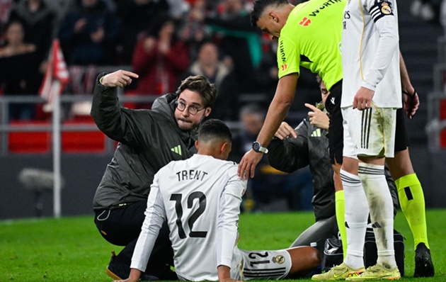 Trent Alexander-Arnold gặp khó khăn tại Real Madrid
