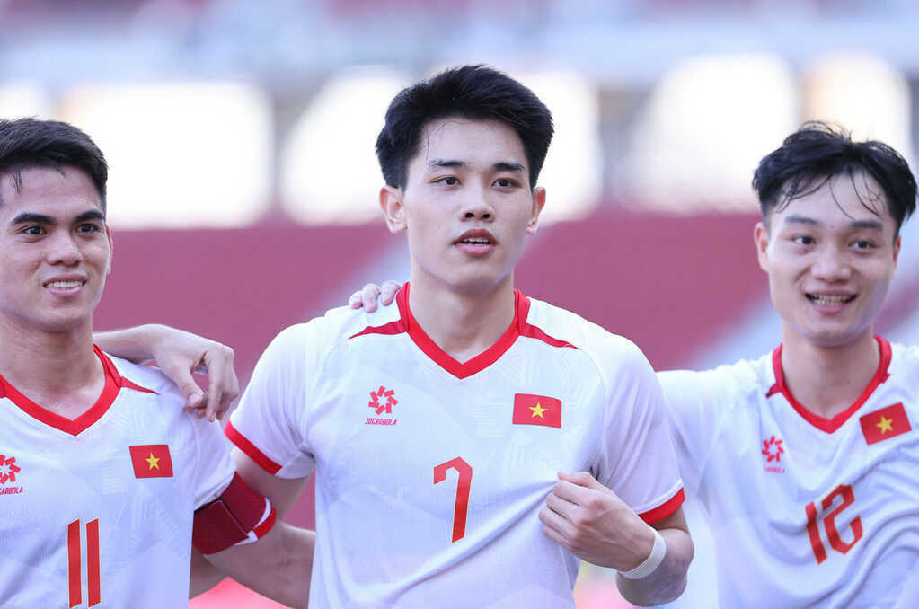 U22 Việt Nam 2-1 U22 Lào: Chiến thắng nhọc nhằn và thất vọng