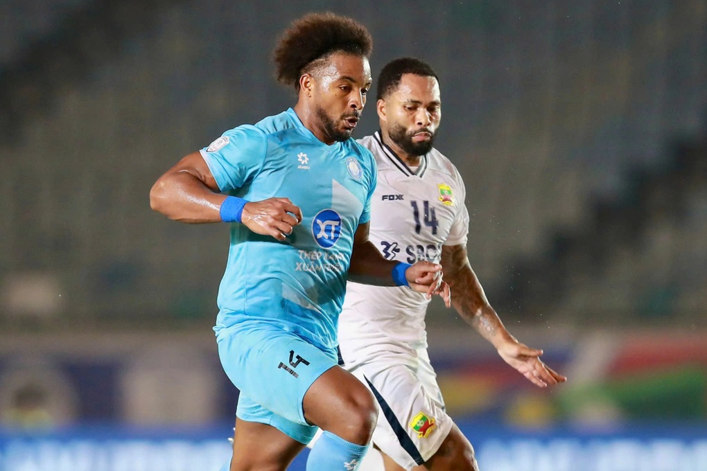 Báo Malaysia bình luận khi Xuân Son lập hat-trick ấn tượng