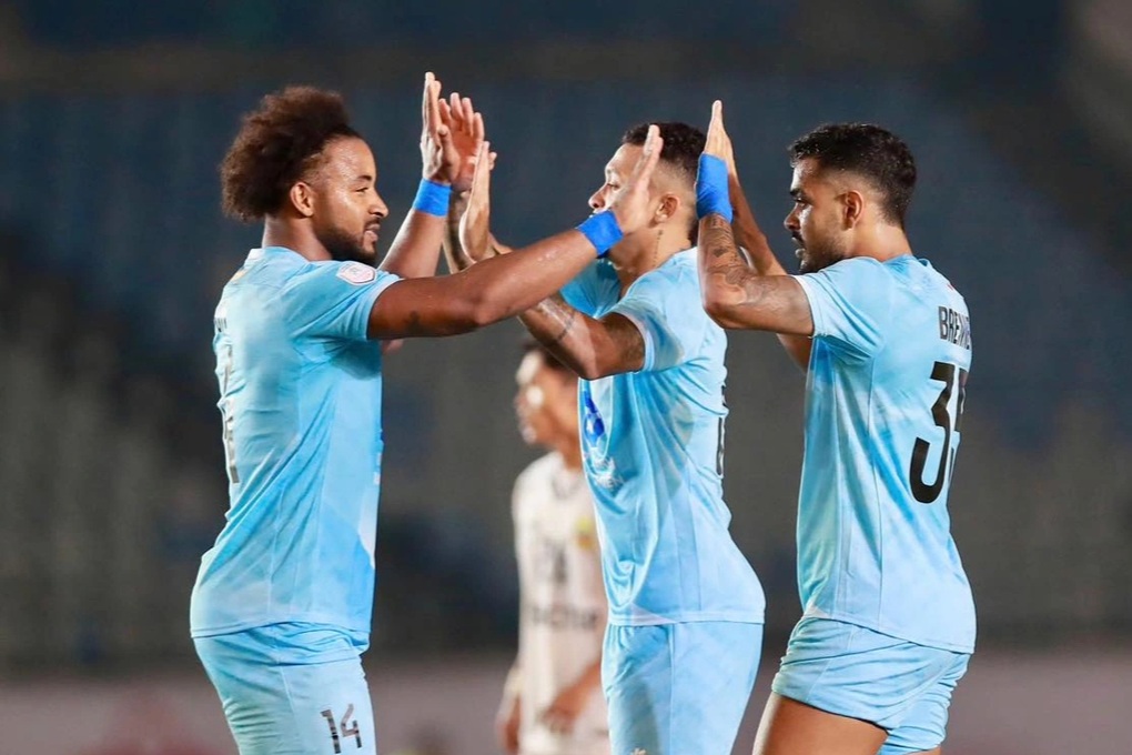 Báo Malaysia bình luận khi Xuân Son lập hat-trick ấn tượng - 2