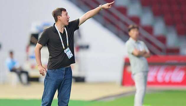 HLV Kim Sang-sik hướng đến kỷ lục lịch sử cùng U22 Việt Nam