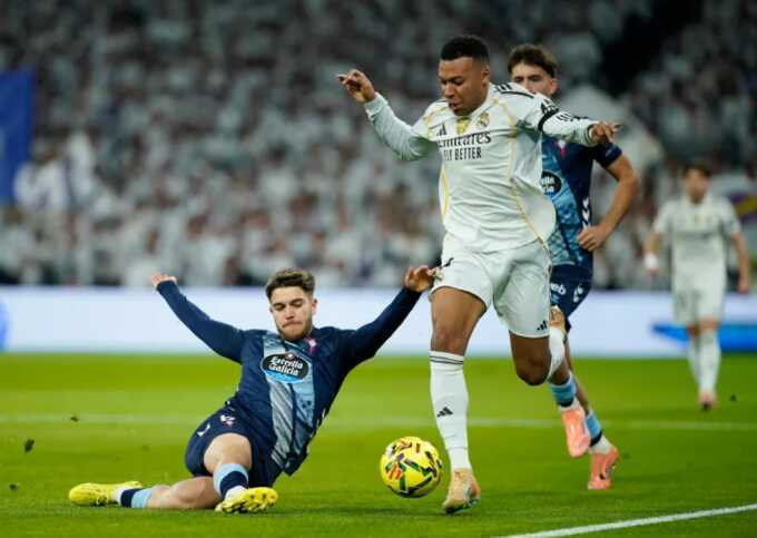 Real nhận hai thẻ đỏ, thua sốc tại La Liga