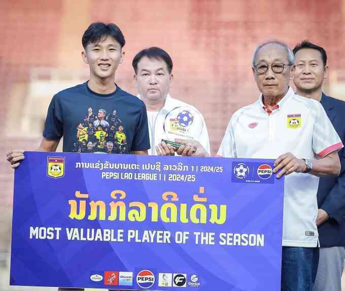 Thêm 3 Việt kiều về thi đấu V-League