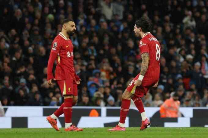 Salah vượt Ronaldo và Gerrard ở Ngoại hạng Anh