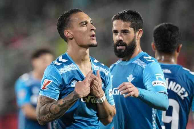 Tin bóng đá - Antony ghi tuyệt phẩm, hồi sinh hy vọng dự Champions League