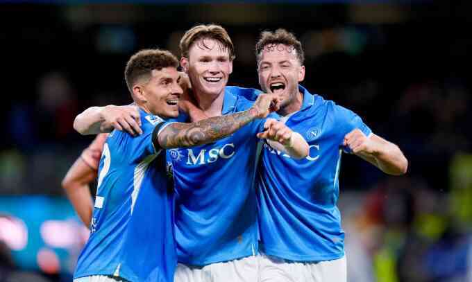 McTominay giúp Napoli bứt phá trên đường đua vô địch Serie A
