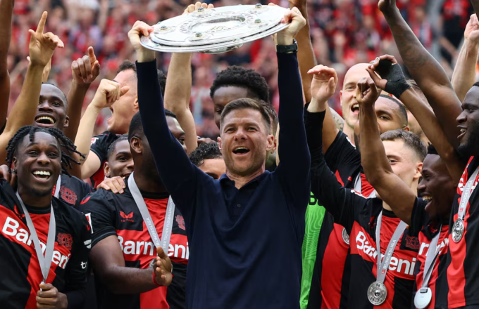 Alonso dẫn dắt Real Madrid