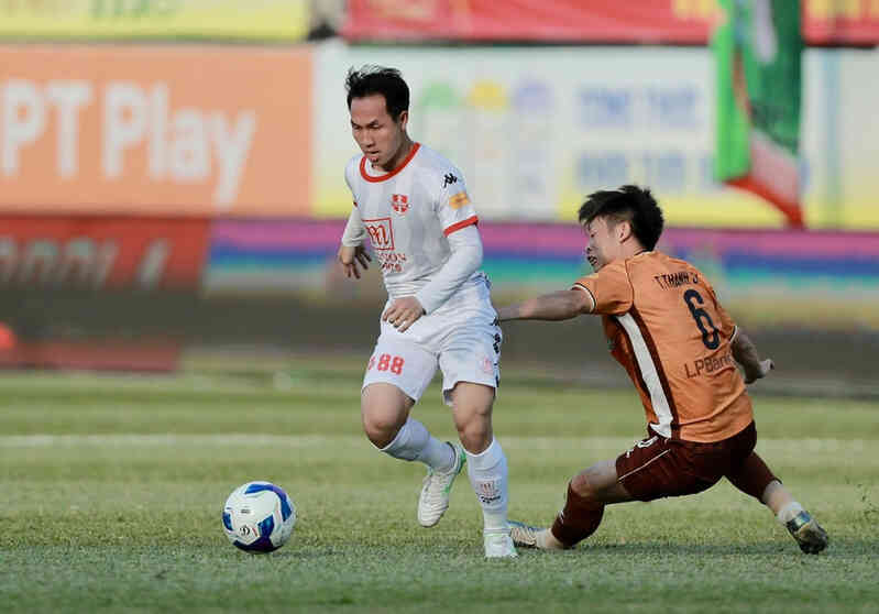 HAGL lại khiến V-League… tuyệt đối điện ảnh