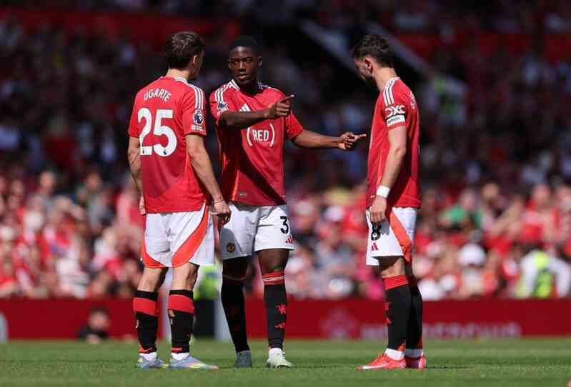 HLV Ruben Amorim úp mở về nguy cơ bị Man Utd sa thải