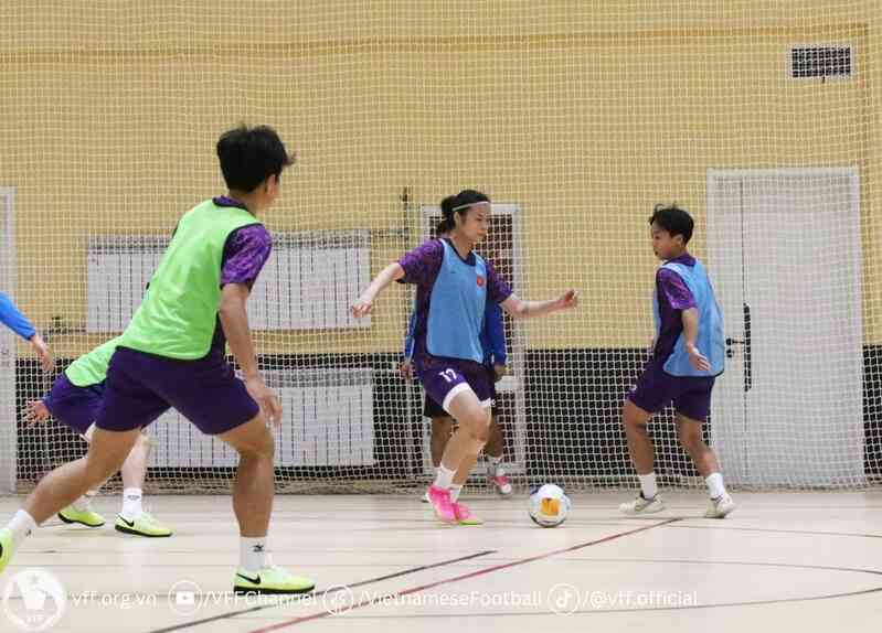 Tuyển futsal nữ Việt Nam sẵn sàng đối đầu Nhật Bản ở tứ kết giải châu Á