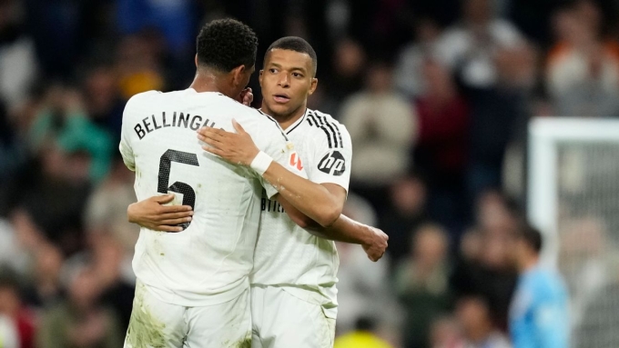 Mbappe đốt nóng cuộc đua Giày Vàng châu Âu