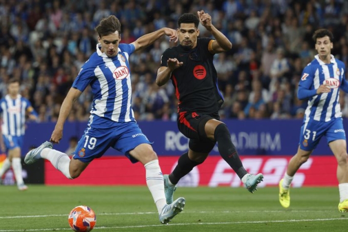 Yamal giúp Barca vô địch sớm hai vòng ở La Liga