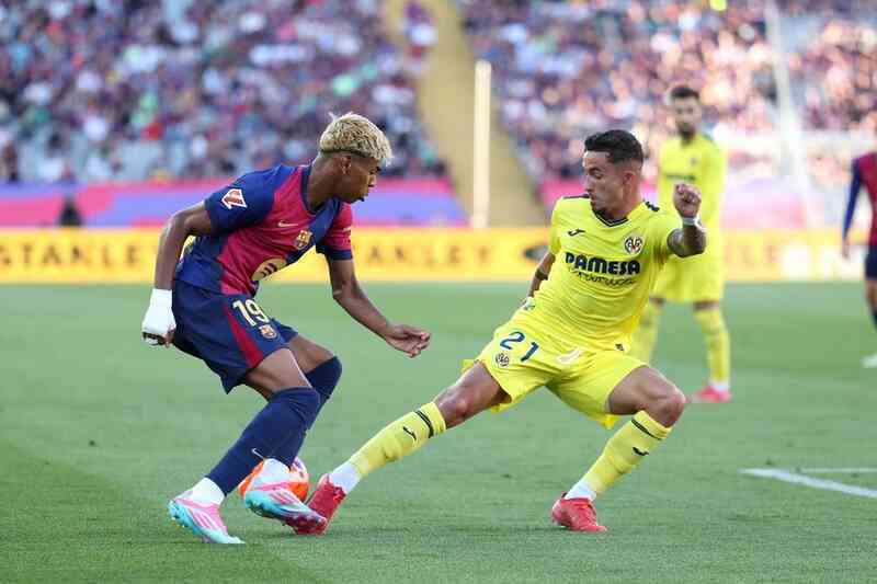 Barca bại trận sau khi vô địch La Liga, Mbappe tỏa sáng cùng Real Madrid