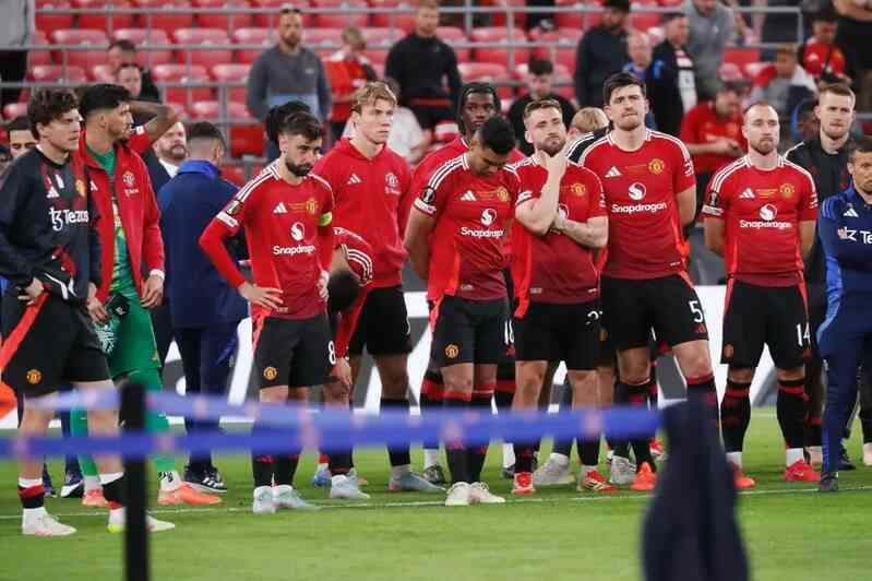 Man Utd rao bán toàn bộ đội hình sau thất bại cay đắng ở Europa League