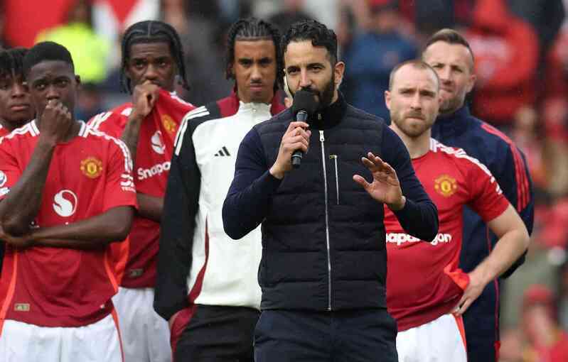 HLV Amorim xin lỗi người hâm mộ Man Utd, hứa hẹn tương lai tươi sáng