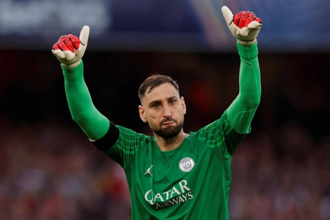 Donnarumma được ví như `cơn ác mộng của bóng đá Anh`