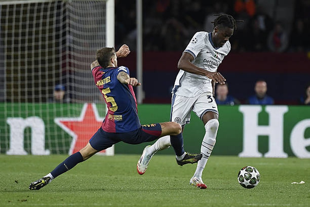HLV Hansi Flick chỉ ra bí quyết giúp Barcelona đánh bại Inter Milan