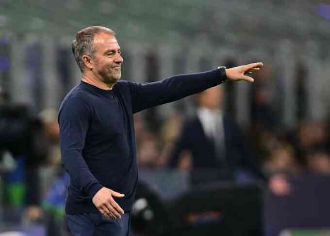 Flick: `Mọi quyết định 50-50 đều có lợi cho Inter`